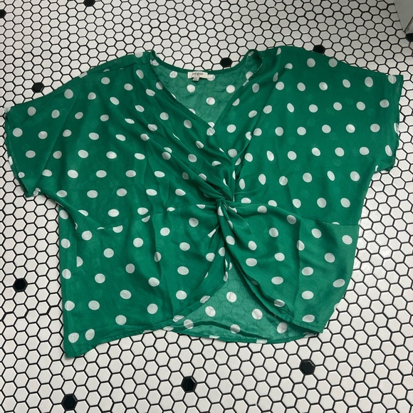 Umgee top size large - Picture 1 of 3